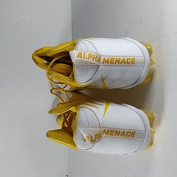 Nike Alpha Menace Shoes Nike Yellow And White Size 6 Football